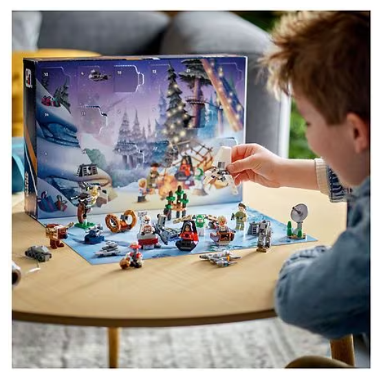 Star wars lego christmas best sale 2018